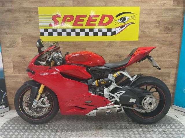 A 2012 DUCATI 1199 S PANIGALE ABS 1199 S Panigale ABS A 2012 DUCATI 1199 S PANIGALE ABS 1199 S Panigale ABS