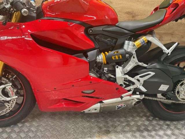 2012 DUCATI 1199 S PANIGALE ABS 2012 DUCATI 1199 S PANIGALE ABS