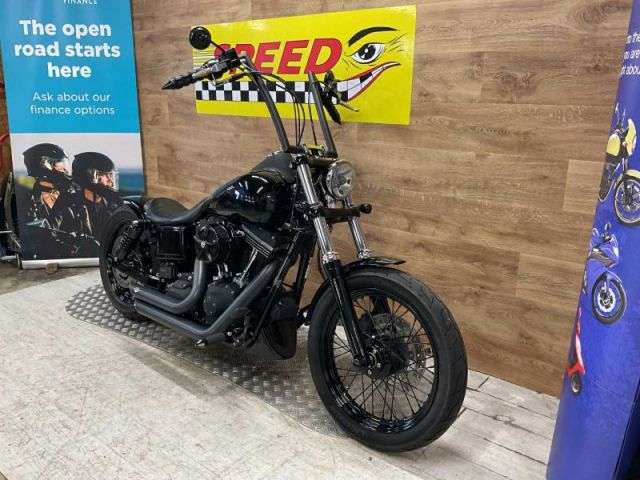 A 2014 HARLEY-DAVIDSON STREET BOB FXDB 1584 13 Street BOB Fxdb 1584 13 A 2014 HARLEY-DAVIDSON STREET BOB FXDB 1584 13 Street BOB Fxdb 1584 13