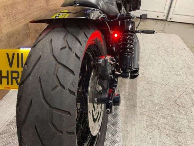 2014 HARLEY-DAVIDSON STREET BOB FXDB 1584 13 2014 HARLEY-DAVIDSON STREET BOB FXDB 1584 13