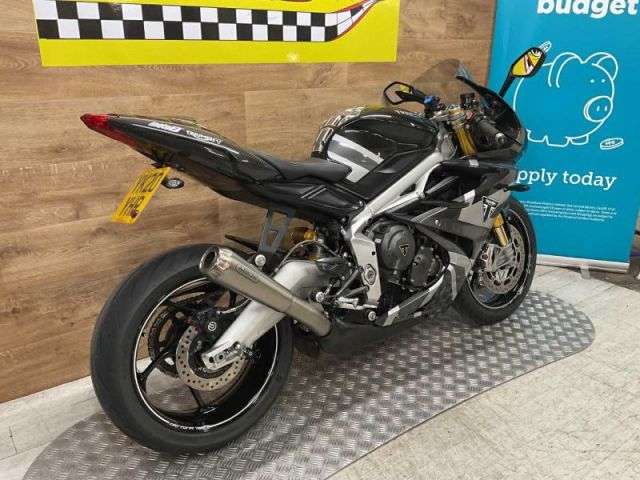 A 2020 TRIUMPH DAYTONA MOTO2 765 Daytona MOTO2 765 A 2020 TRIUMPH DAYTONA MOTO2 765 Daytona MOTO2 765