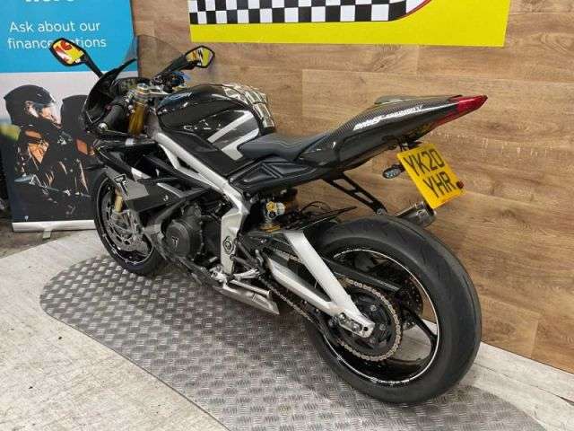 2020 TRIUMPH DAYTONA MOTO2 765 2020 TRIUMPH DAYTONA MOTO2 765