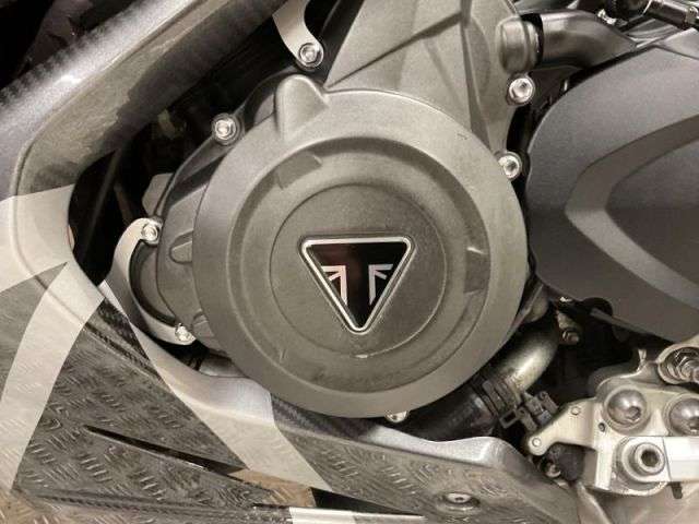 2020 TRIUMPH DAYTONA MOTO2 765 2020 TRIUMPH DAYTONA MOTO2 765