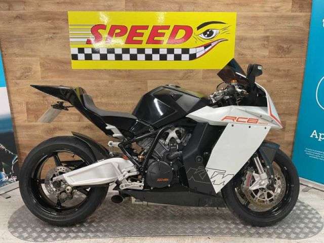A 2011 KTM 1190 RC8 09 1190 RC8 09 A 2011 KTM 1190 RC8 09 1190 RC8 09