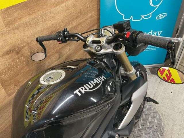 2016 TRIUMPH STREET TRIPLE ABS 2016 TRIUMPH STREET TRIPLE ABS