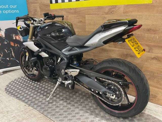 2016 TRIUMPH STREET TRIPLE ABS 2016 TRIUMPH STREET TRIPLE ABS