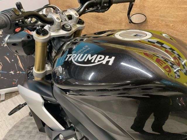 2016 TRIUMPH STREET TRIPLE ABS 2016 TRIUMPH STREET TRIPLE ABS