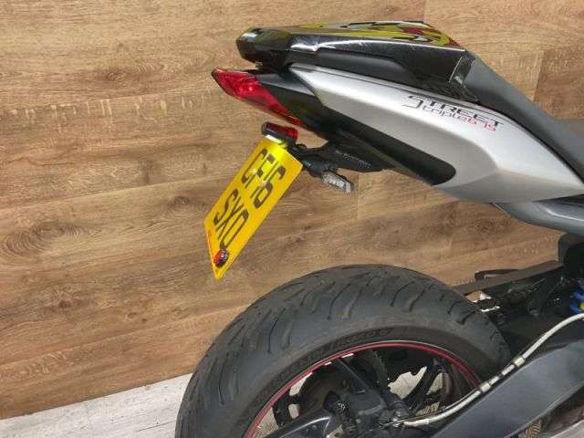 A 2016 TRIUMPH STREET TRIPLE ABS Street Triple ABS A 2016 TRIUMPH STREET TRIPLE ABS Street Triple ABS