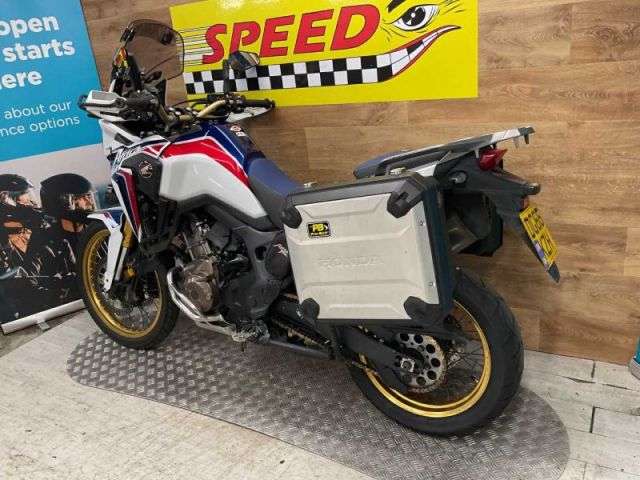 2016 HONDA CRF 1000 D-G 2016 HONDA CRF 1000 D-G