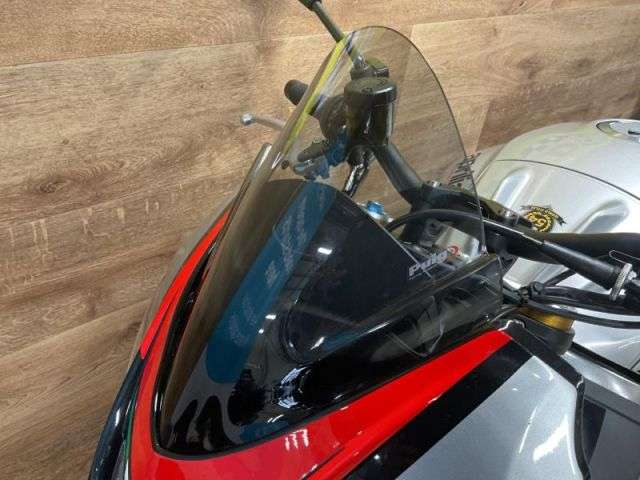 2018 APRILIA TUONO V4 1100 FACTORY 2018 APRILIA TUONO V4 1100 FACTORY