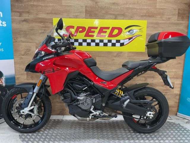 A 2022 DUCATI MULTISTRADA V2S Multistrada V2S A 2022 DUCATI MULTISTRADA V2S Multistrada V2S