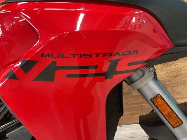 2022 DUCATI MULTISTRADA V2S 2022 DUCATI MULTISTRADA V2S