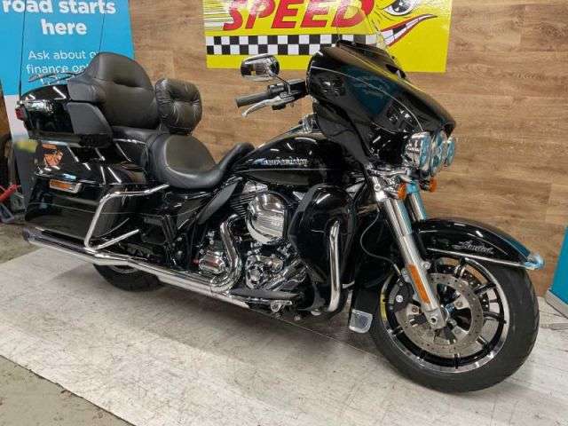 Check out this Harley-davidson Eglide Ul Low Flhtkl 1690 2014 Petrol Manual