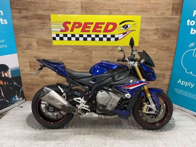 A 2020 BMW S 1000 R SPORT S 1000 R Sport A 2020 BMW S 1000 R SPORT S 1000 R Sport