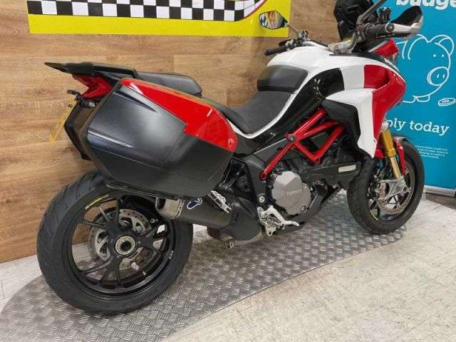 2018 DUCATI MULTISTRADA 1260 PIKES PE 2018 DUCATI MULTISTRADA 1260 PIKES PE