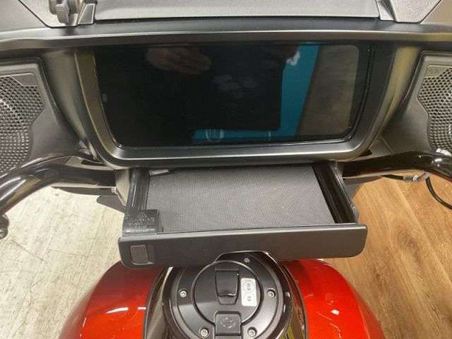 2024 HARLEY-DAVIDSON STREET GLIDE 1923 24 2024 HARLEY-DAVIDSON STREET GLIDE 1923 24