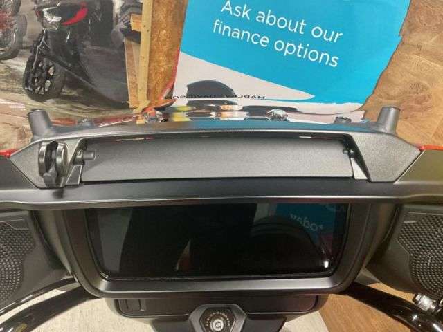 2024 HARLEY-DAVIDSON STREET GLIDE 1923 24 2024 HARLEY-DAVIDSON STREET GLIDE 1923 24