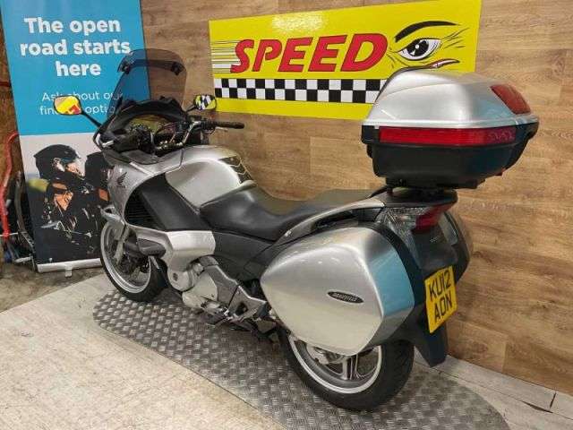 2012 HONDA NT 700 VA-B 2012 HONDA NT 700 VA-B