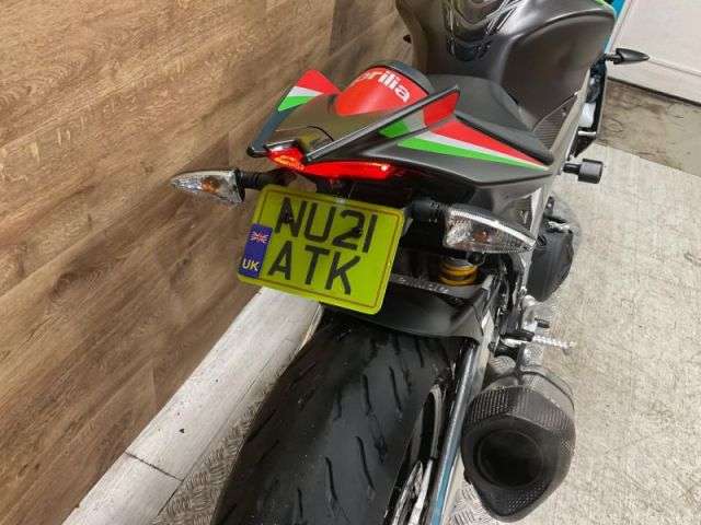 2021 APRILIA TUONO V4 1100 FACTORY 2021 APRILIA TUONO V4 1100 FACTORY