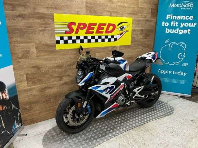 2024 BMW M 1000 R 2024 BMW M 1000 R