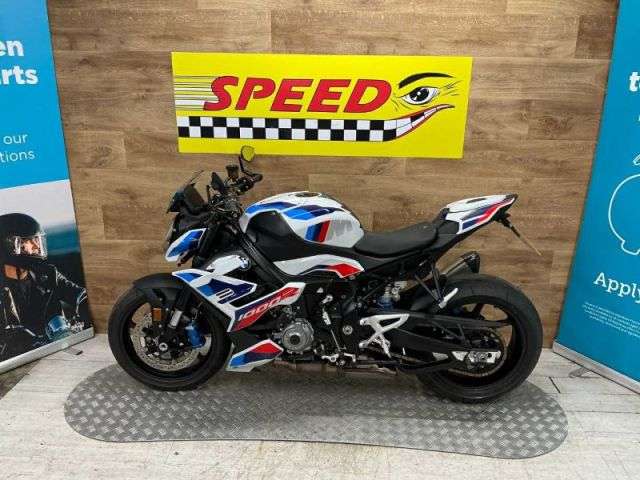 A 2024 BMW M 1000 R M 1000 R A 2024 BMW M 1000 R M 1000 R