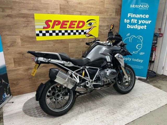 A 2013 BMW R 1200 GS R 1200 GS A 2013 BMW R 1200 GS R 1200 GS