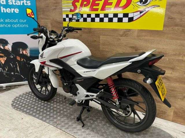 2015 HONDA GLR 125 1WH-F 2015 HONDA GLR 125 1WH-F