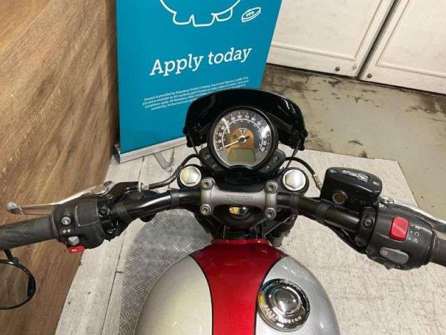 2018 TRIUMPH BONNEVILLE BOBBER 2018 TRIUMPH BONNEVILLE BOBBER