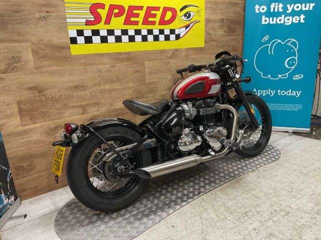 A 2018 TRIUMPH BONNEVILLE BOBBER Bonneville Bobber A 2018 TRIUMPH BONNEVILLE BOBBER Bonneville Bobber