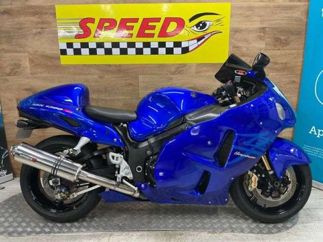 A 2007 SUZUKI GSX 1300 R K7 GSX 1300 R K7 A 2007 SUZUKI GSX 1300 R K7 GSX 1300 R K7