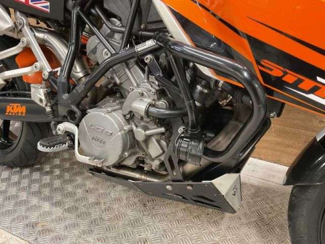 2009 KTM 990 SUPERMOTO T 2009 KTM 990 SUPERMOTO T