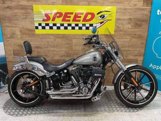 A 2016 HARLEY-DAVIDSON FXSB BREAKOUT 1690 16 Fxsb Breakout 1690 16 A 2016 HARLEY-DAVIDSON FXSB BREAKOUT 1690 16 Fxsb Breakout 1690 16