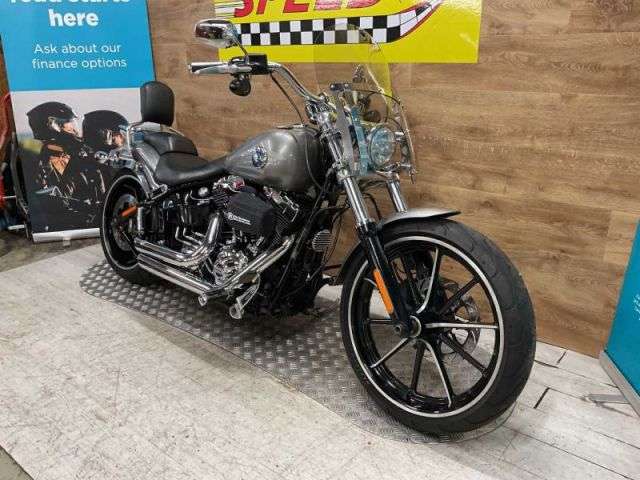 2016 HARLEY-DAVIDSON FXSB BREAKOUT 1690 16 2016 HARLEY-DAVIDSON FXSB BREAKOUT 1690 16