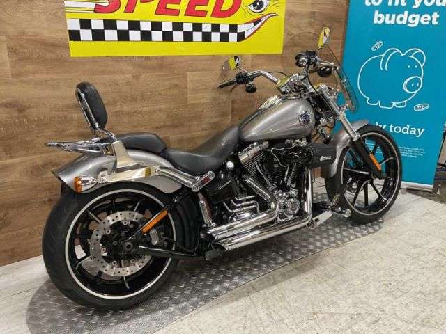2016 HARLEY-DAVIDSON FXSB BREAKOUT 1690 16 2016 HARLEY-DAVIDSON FXSB BREAKOUT 1690 16