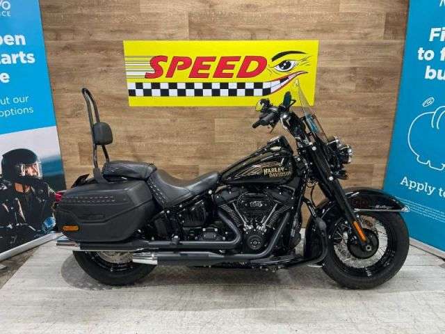 A 2023 HARLEY-DAVIDSON FLHCS HERITAGE STC 114 18 Flhcs Heritage STC 114 18 A 2023 HARLEY-DAVIDSON FLHCS HERITAGE STC 114 18 Flhcs Heritage STC 114 18