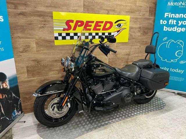 2023 HARLEY-DAVIDSON FLHCS HERITAGE STC 114 18 2023 HARLEY-DAVIDSON FLHCS HERITAGE STC 114 18