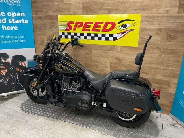 2023 HARLEY-DAVIDSON FLHCS HERITAGE STC 114 18 2023 HARLEY-DAVIDSON FLHCS HERITAGE STC 114 18