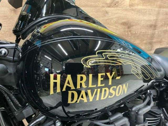 2023 HARLEY-DAVIDSON FLHCS HERITAGE STC 114 18 2023 HARLEY-DAVIDSON FLHCS HERITAGE STC 114 18