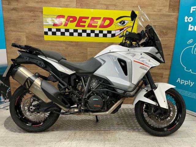 A 2015 KTM 1290 SUPER ADVENTURE S 19 1290 Super Adventure 15 A 2015 KTM 1290 SUPER ADVENTURE S 19 1290 Super Adventure 15