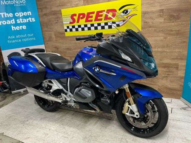 A 2024 BMW R 1250 RT LE R 1250 RT LE A 2024 BMW R 1250 RT LE R 1250 RT LE