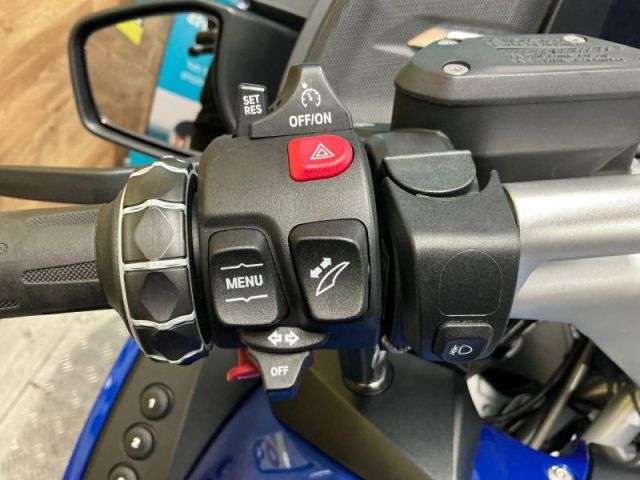 2024 BMW R 1250 RT LE 2024 BMW R 1250 RT LE