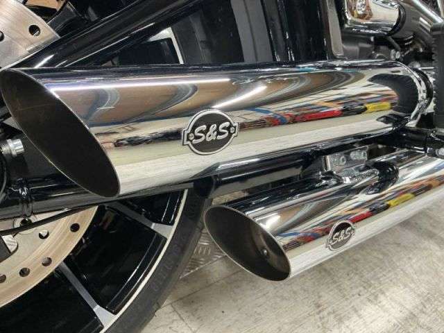 2025 HARLEY-DAVIDSON BREAKOUT 1923 24 2025 HARLEY-DAVIDSON BREAKOUT 1923 24