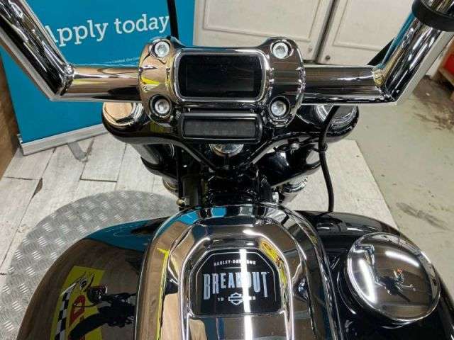 2025 HARLEY-DAVIDSON BREAKOUT 1923 24 2025 HARLEY-DAVIDSON BREAKOUT 1923 24