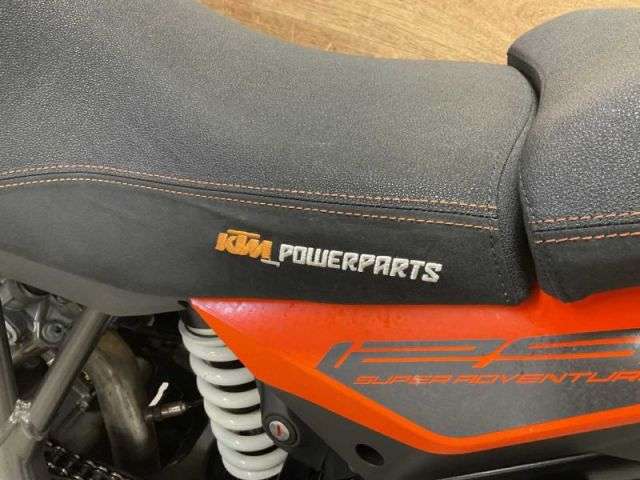 2019 KTM 1290 SUPER ADVENTURE S 19 2019 KTM 1290 SUPER ADVENTURE S 19