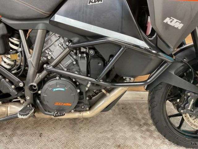 2019 KTM 1290 SUPER ADVENTURE S 19 2019 KTM 1290 SUPER ADVENTURE S 19