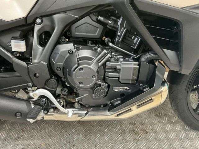 2025 HONDA NT 1100 DE-S 2025 HONDA NT 1100 DE-S