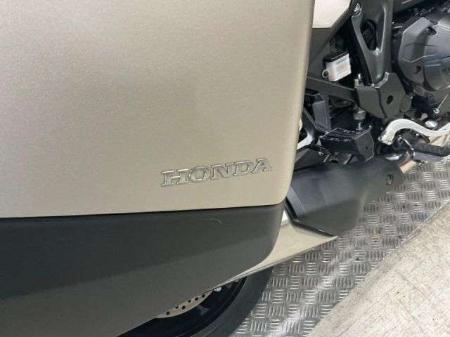 2025 HONDA NT 1100 DE-S 2025 HONDA NT 1100 DE-S