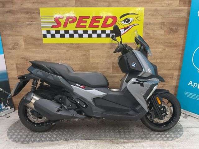 A 2022 BMW C 400 X C 400 X A 2022 BMW C 400 X C 400 X