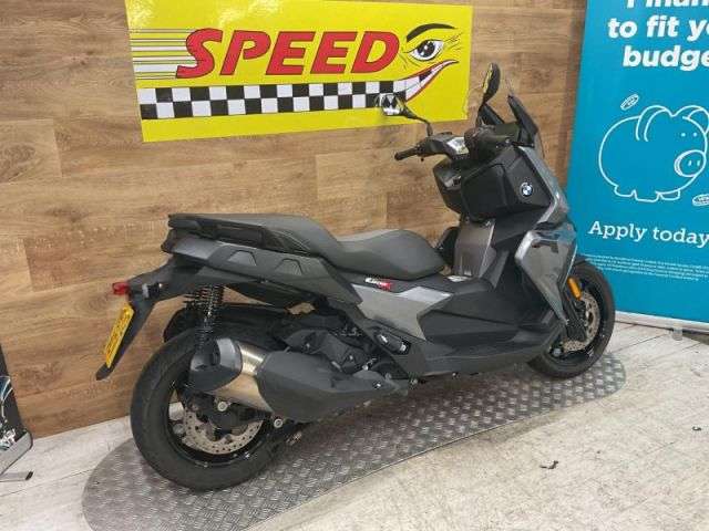 A 2022 BMW C 400 X C 400 X A 2022 BMW C 400 X C 400 X