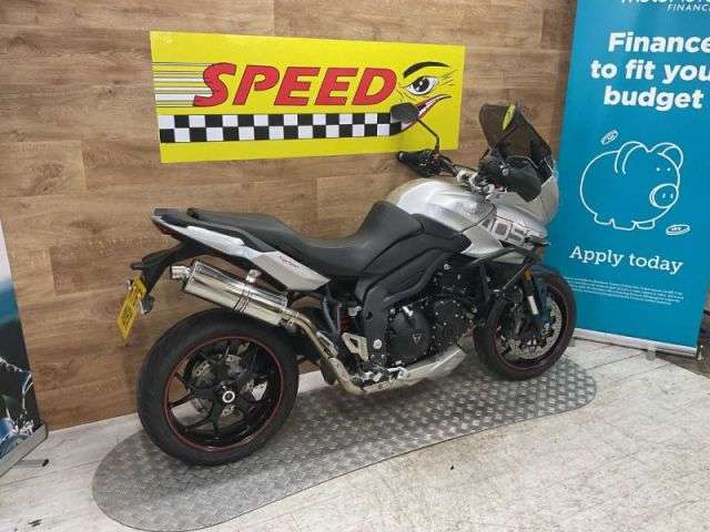 A 2017 TRIUMPH TIGER SPORT 1050 Tiger Sport 1050 A 2017 TRIUMPH TIGER SPORT 1050 Tiger Sport 1050